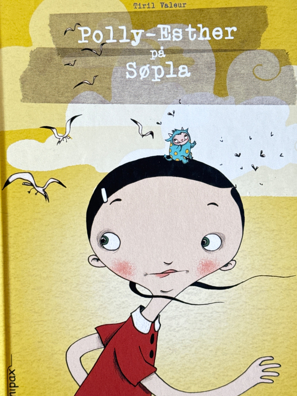 Forside av Polly-Esther på Søpla av Tiril Valeur 