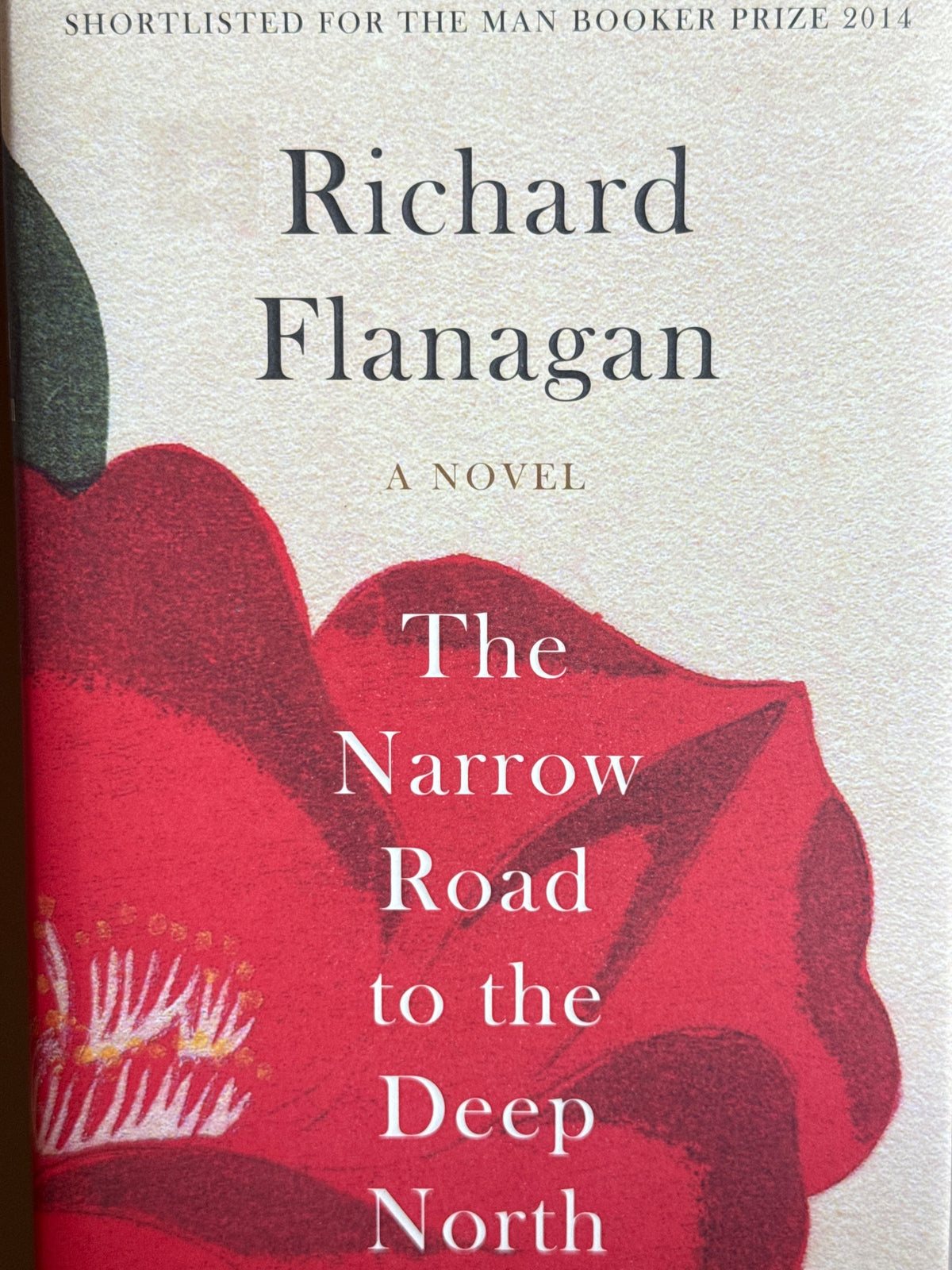 Forside av The Narrow Road to the Deep North av Richard Flanagan 